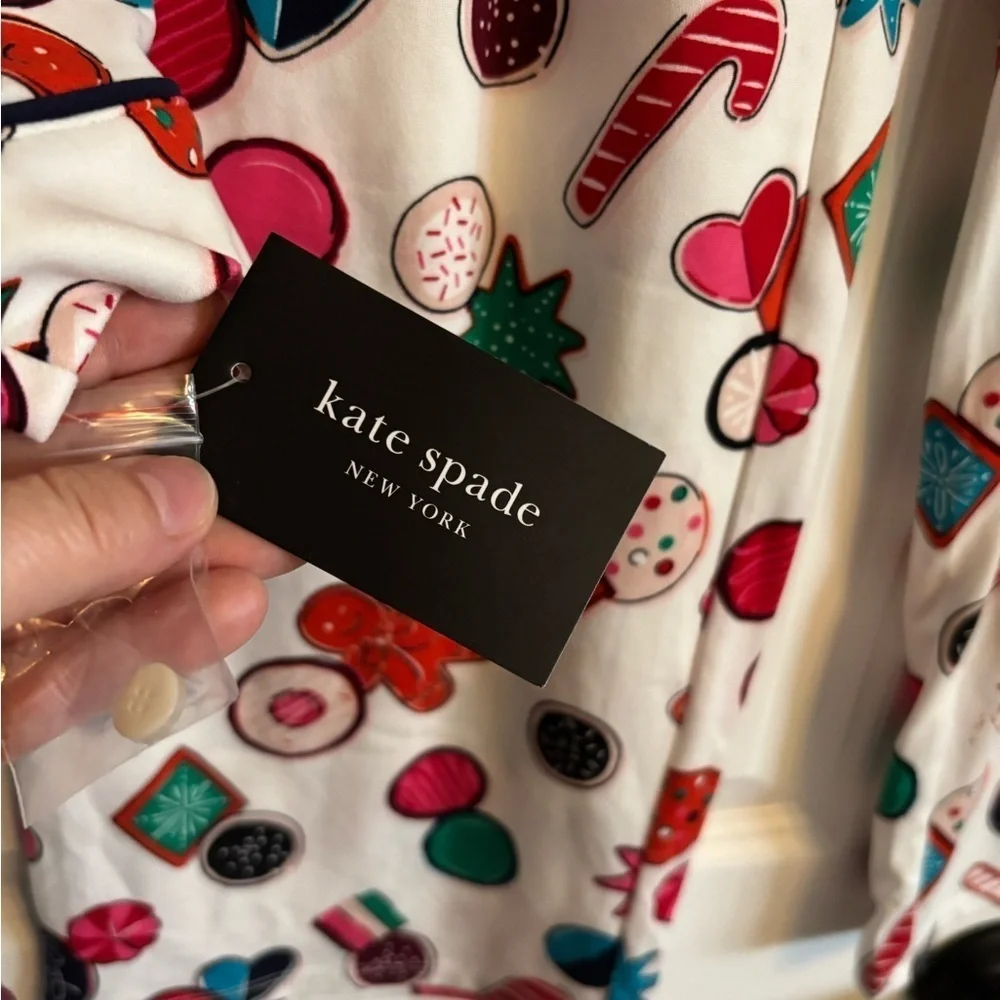 NWT women’s Kate Spade 2-piece Christmas holiday soft button up pajamas small